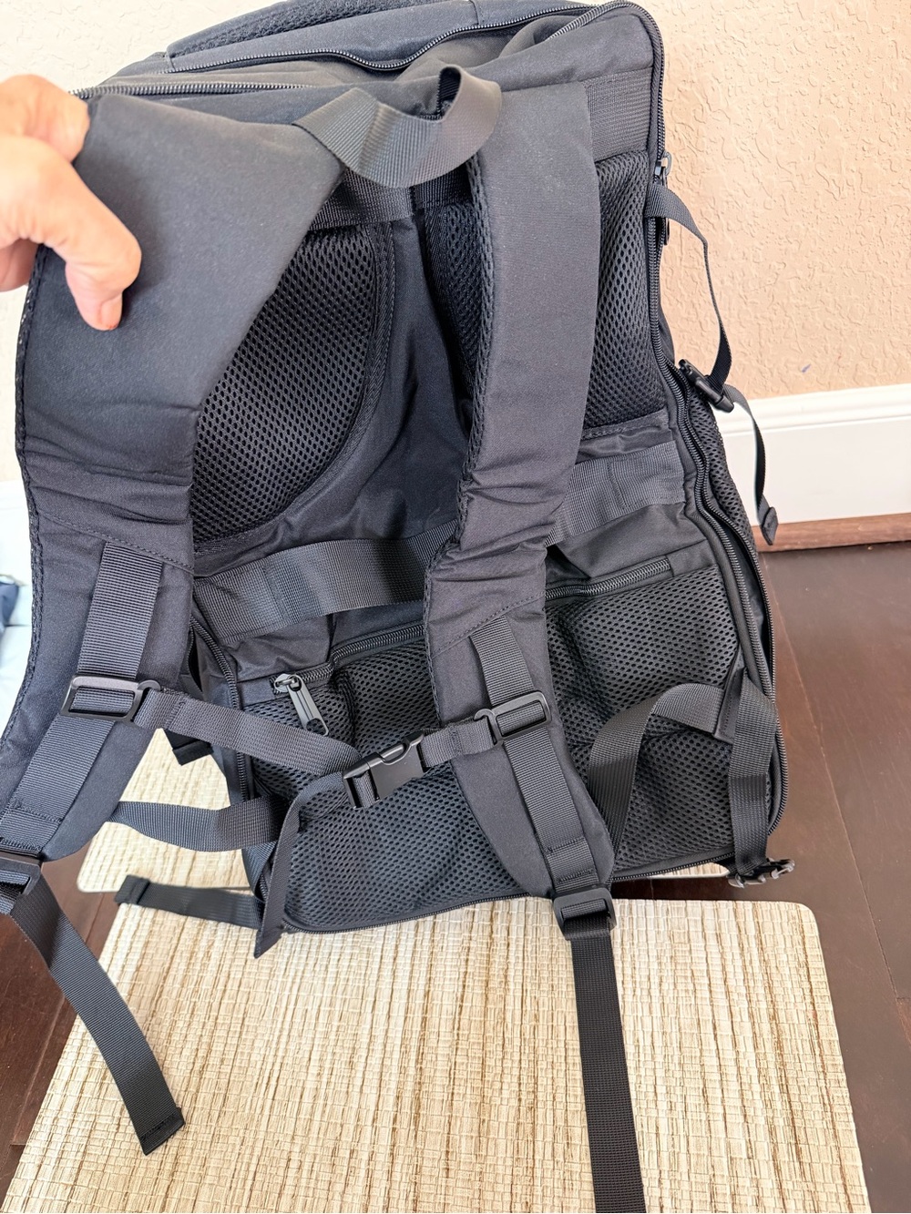 Travel Backpack Expandable - Picture 3 of 10
